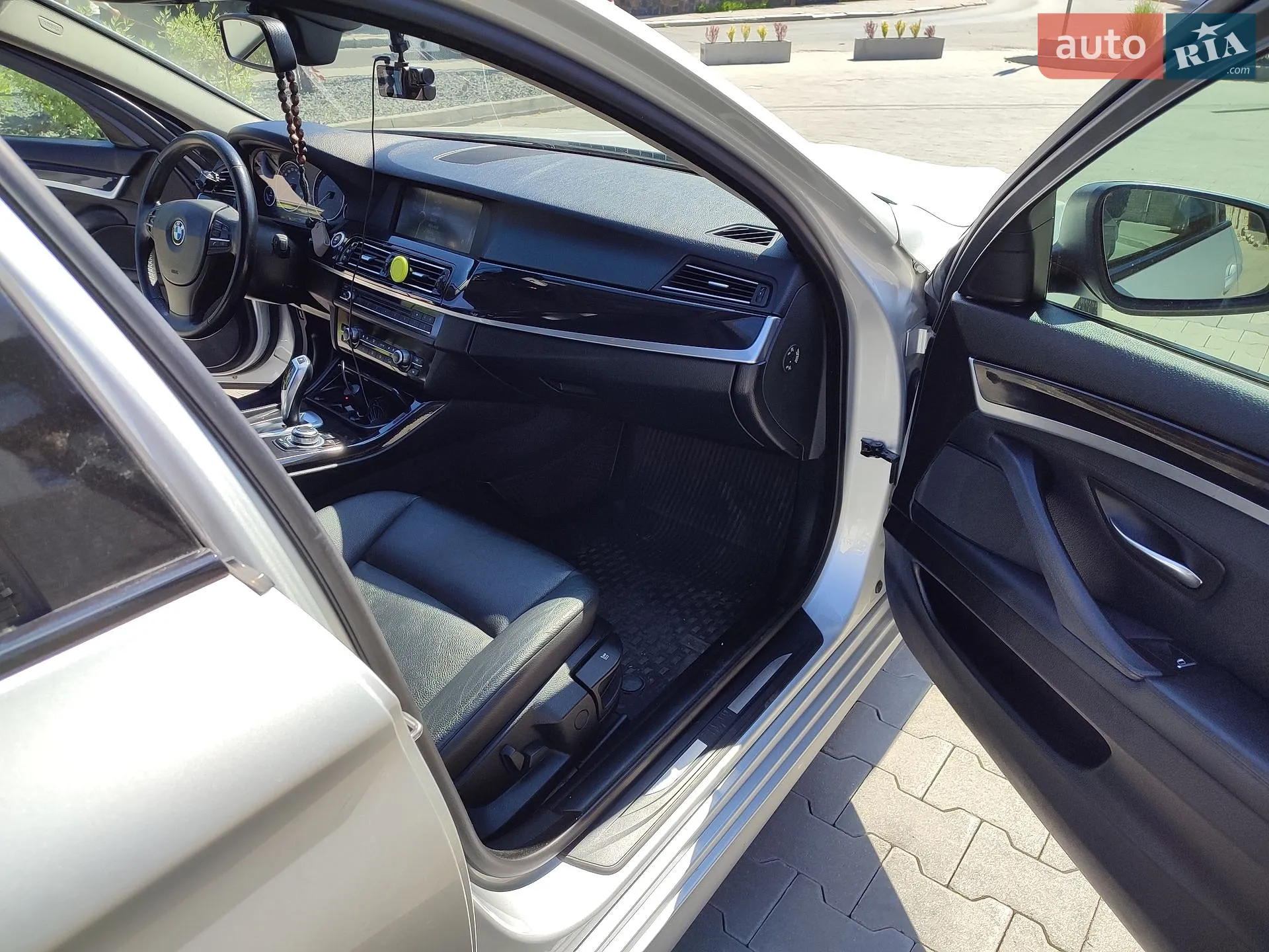 2010 BMW 5er - мініатюра 15