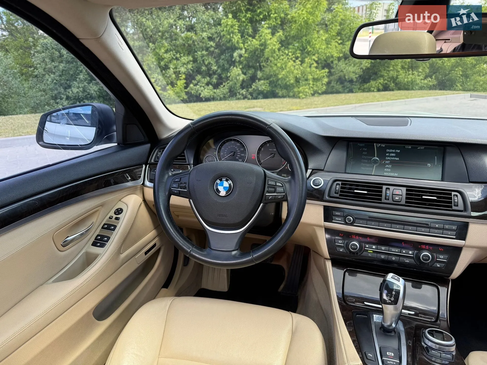 2011 BMW 5er - мініатюра 22