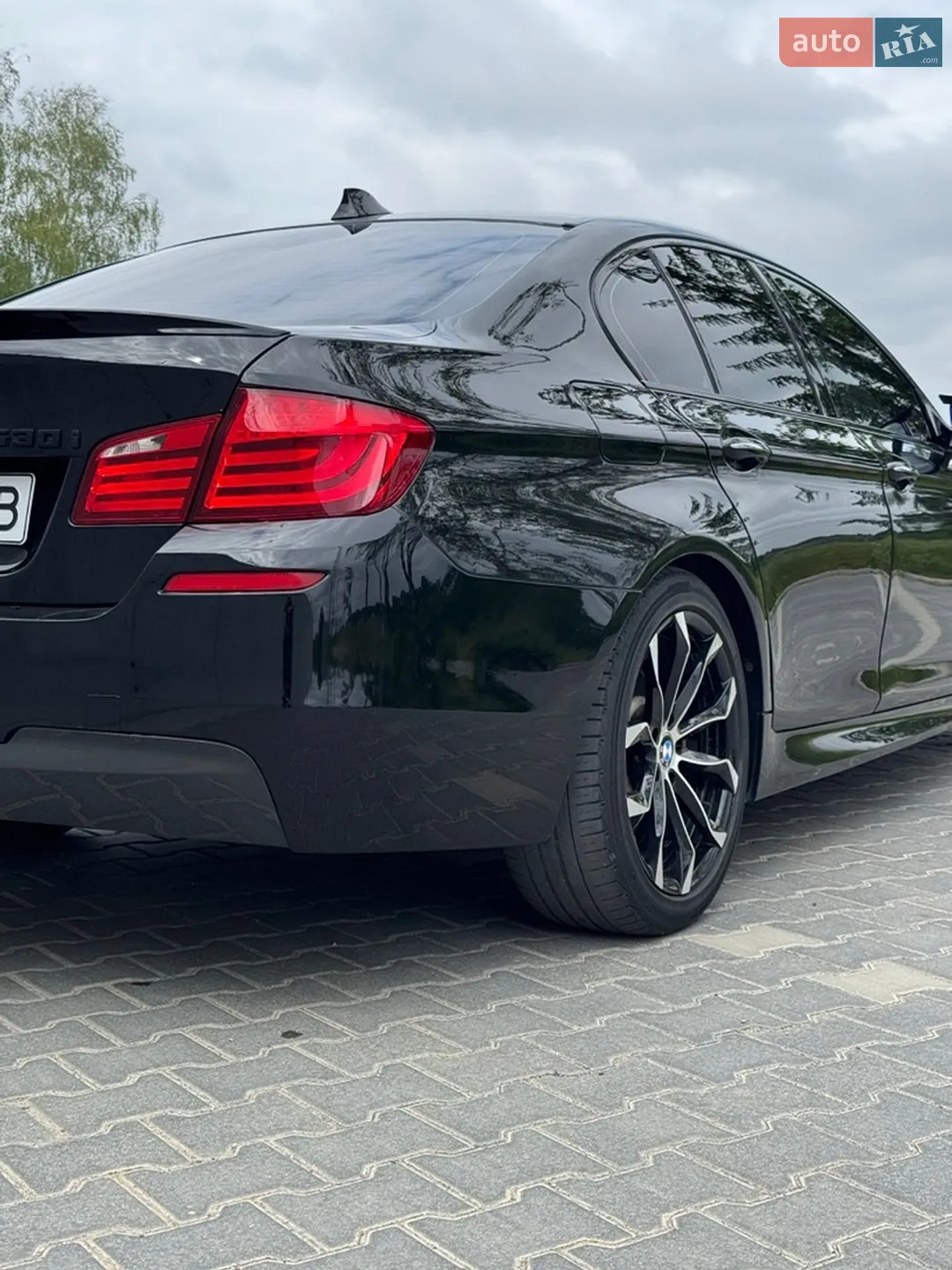 2011 BMW 5er - мініатюра 8