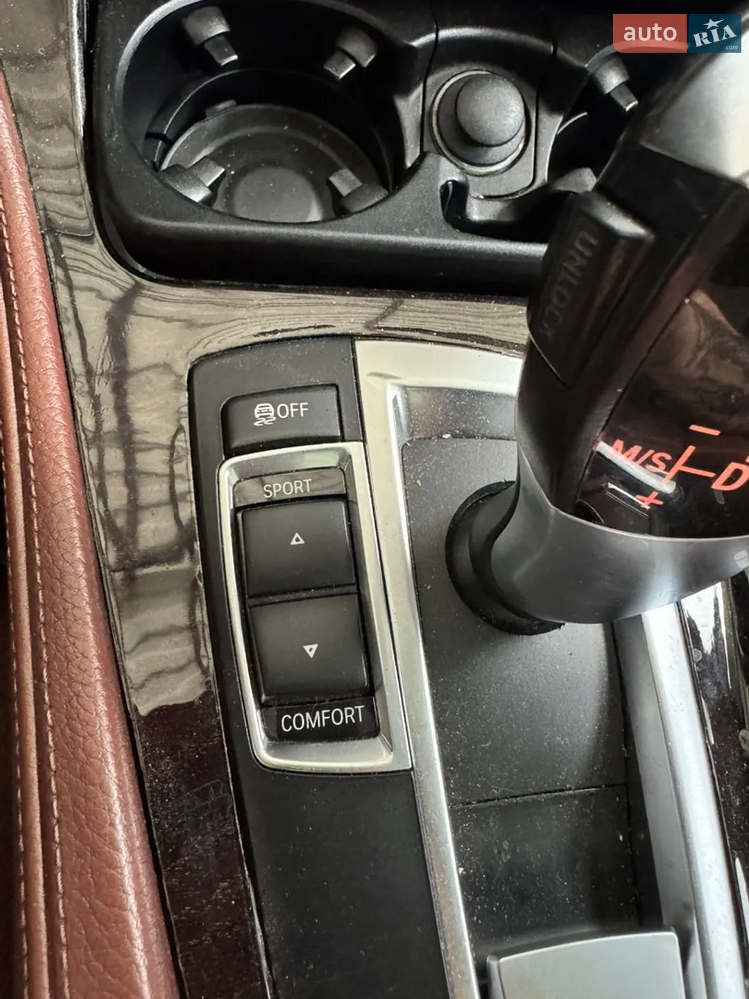2011 BMW 5er - мініатюра 23
