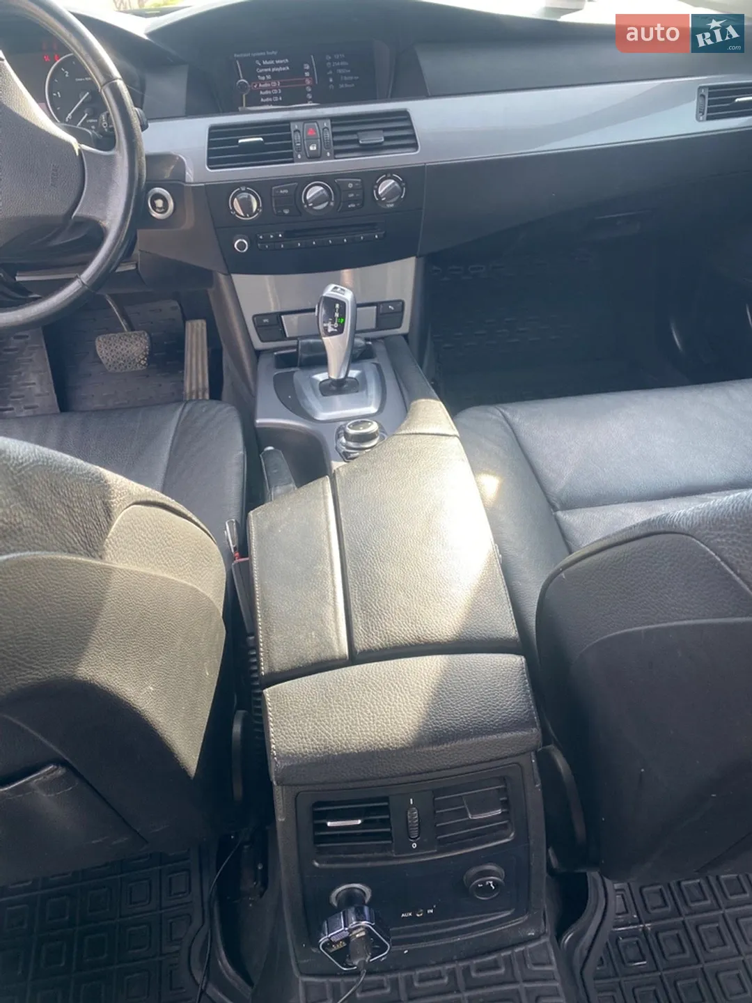 2010 BMW 5er - мініатюра 8