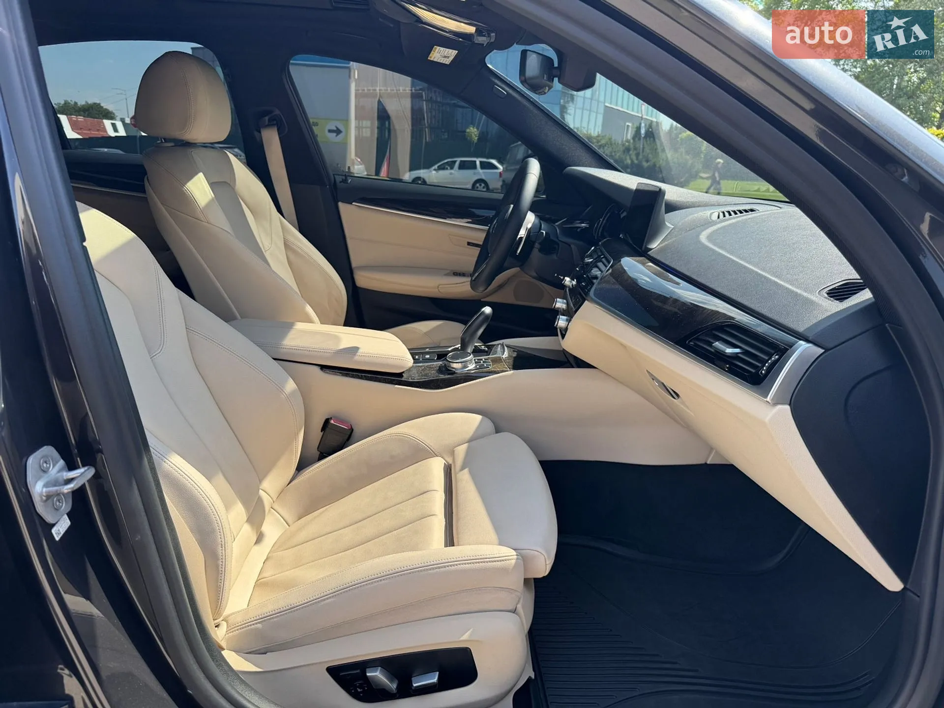 2017 BMW 5er - мініатюра 11