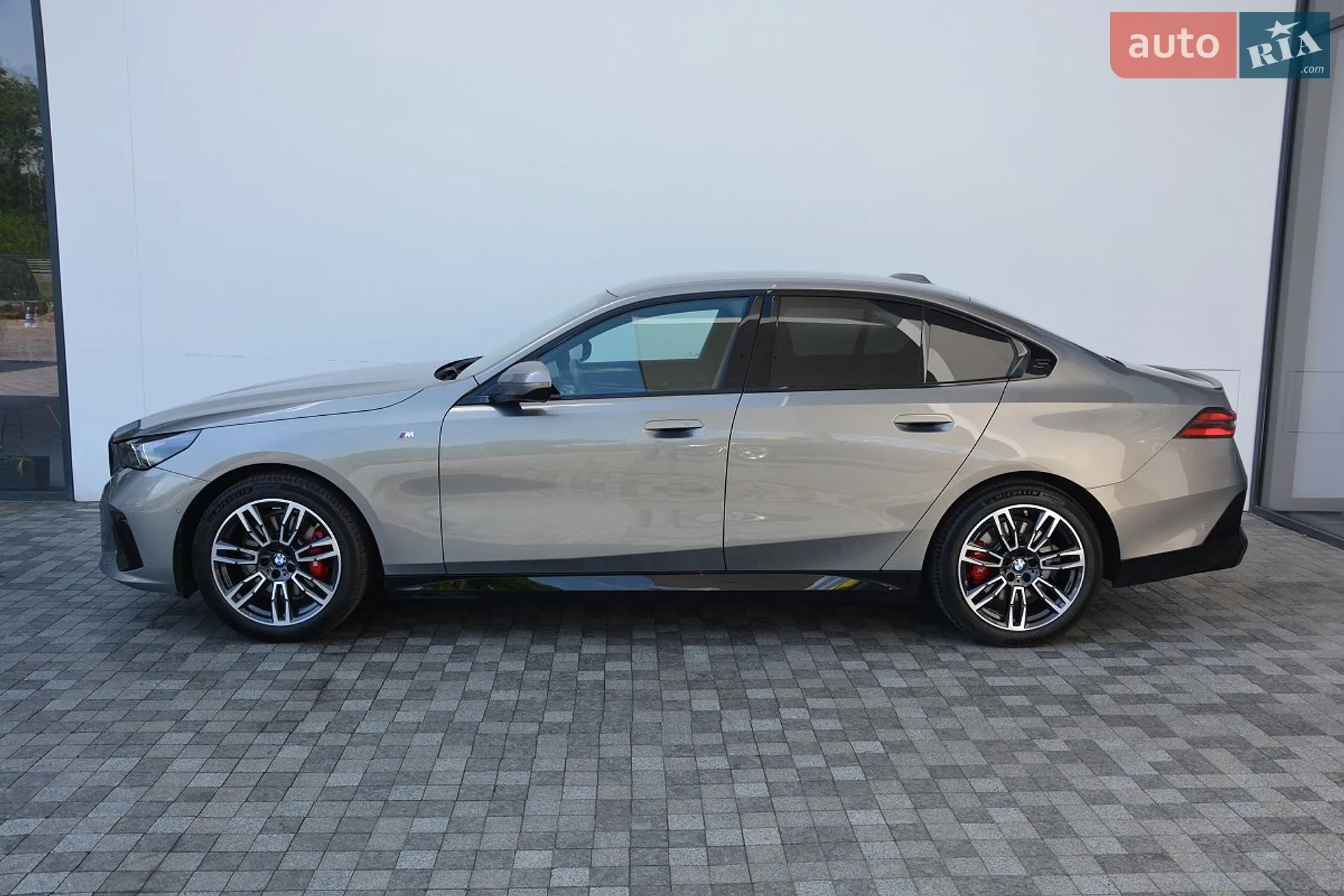 2024 BMW 5er - мініатюра 2