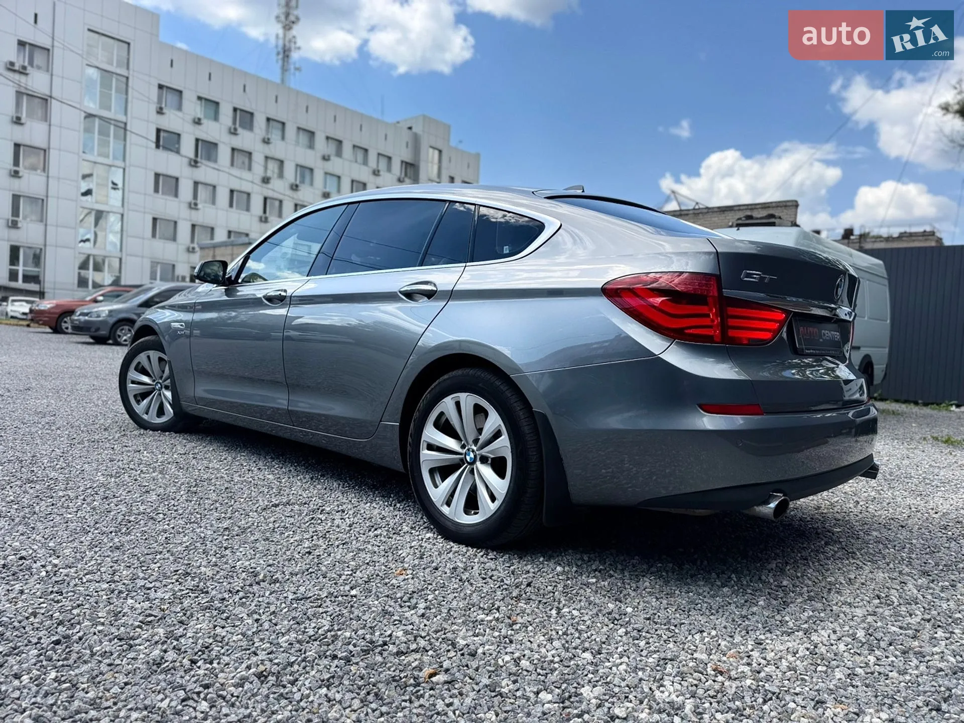 2010 BMW 5er - мініатюра 11