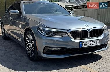 Седан BMW 5 Series 2017 в Хмельницком