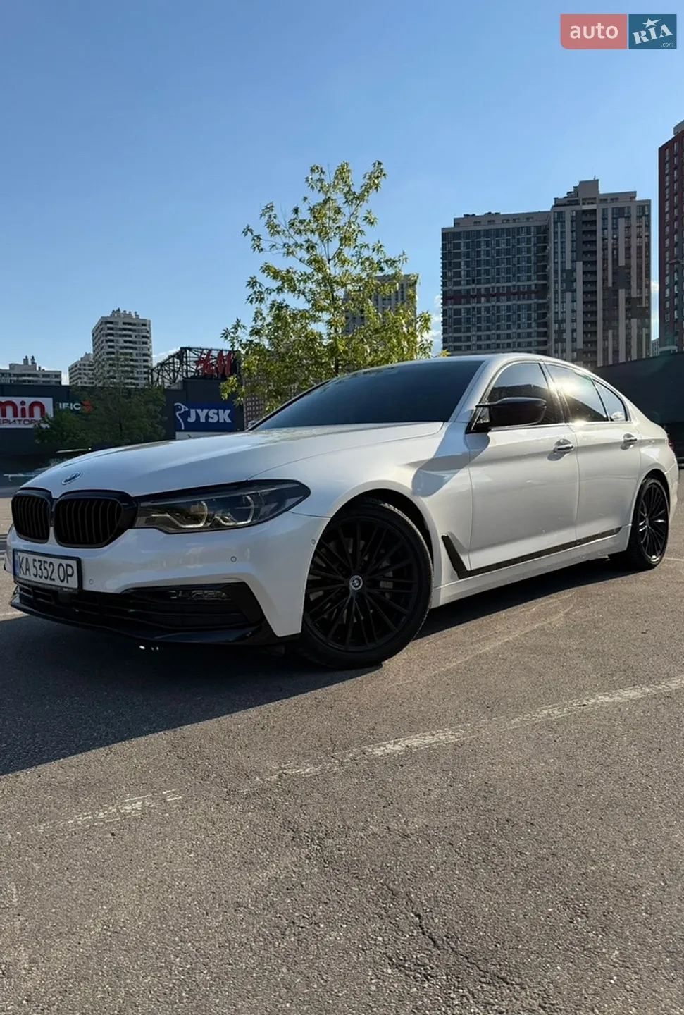2017 BMW 5er - мініатюра 3