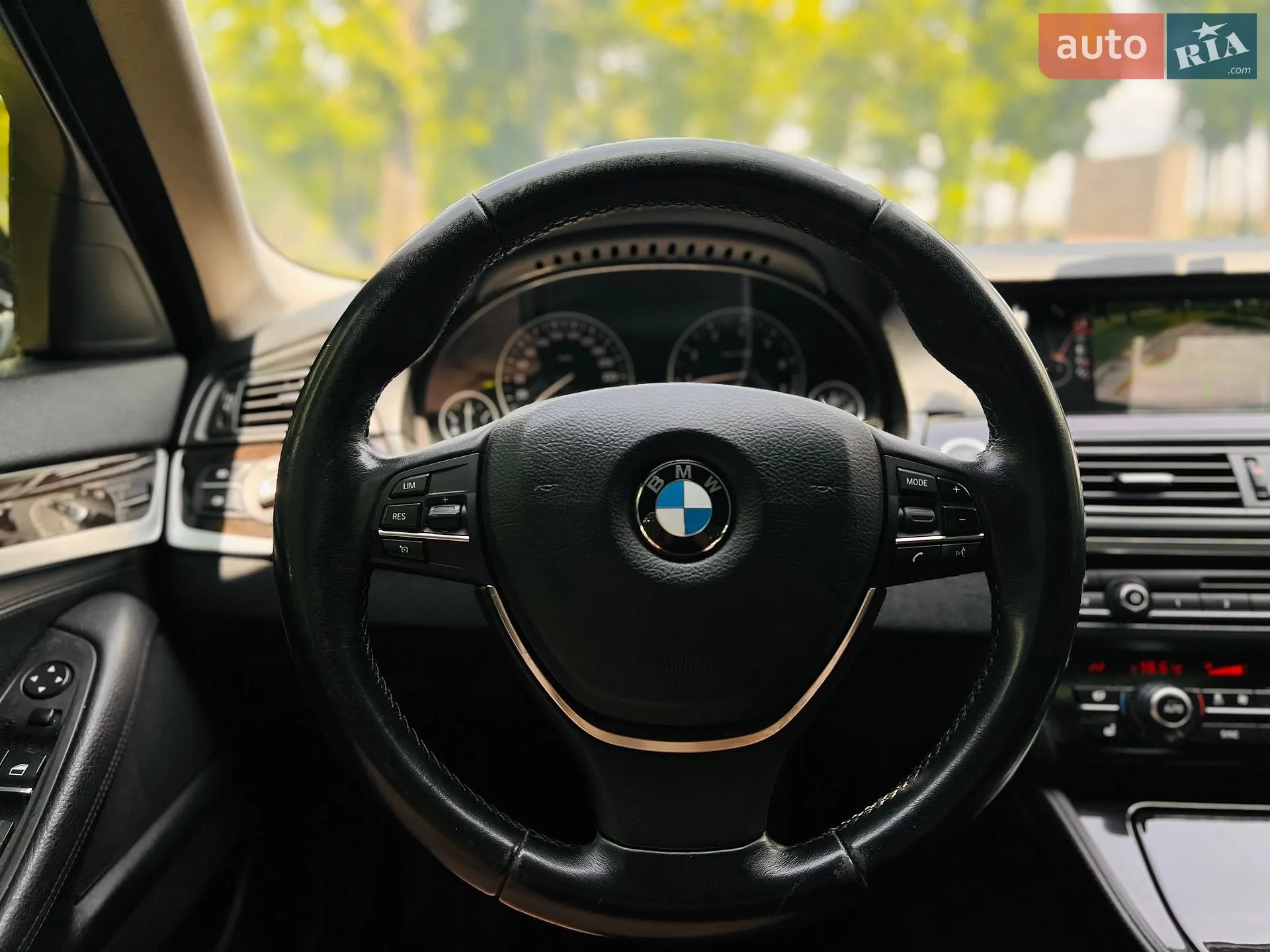 2013 BMW 5er - мініатюра 40