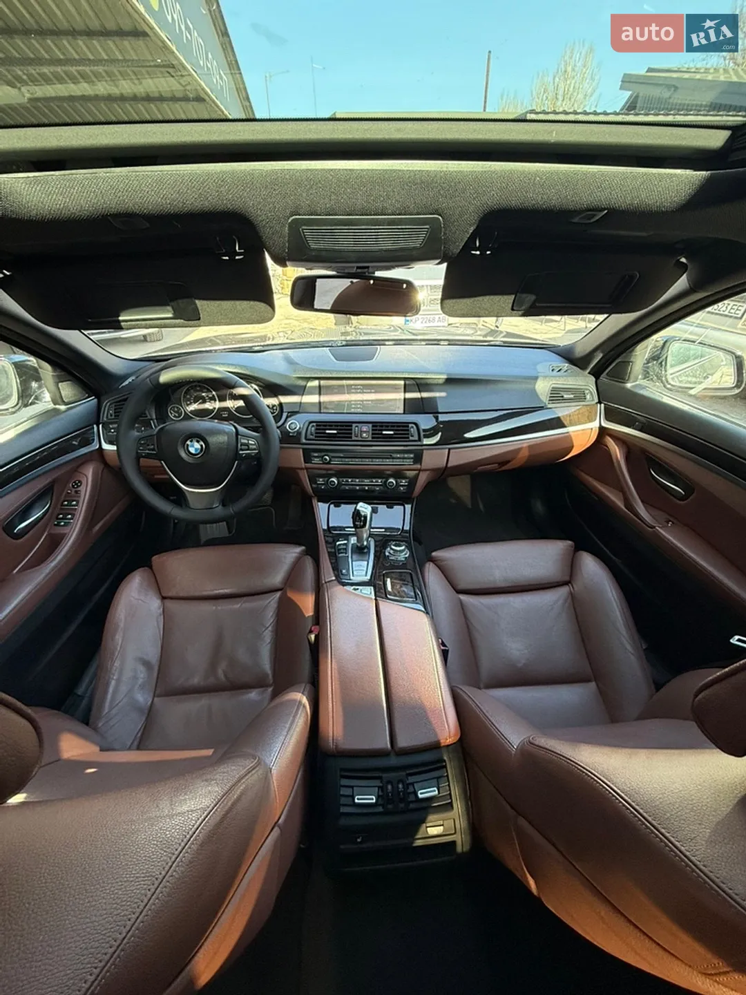 2012 BMW 5er - мініатюра 12