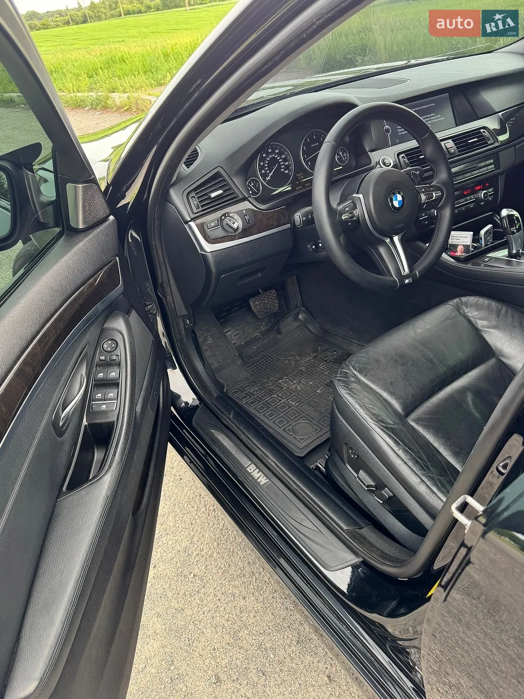 2010 BMW 5er - мініатюра 26