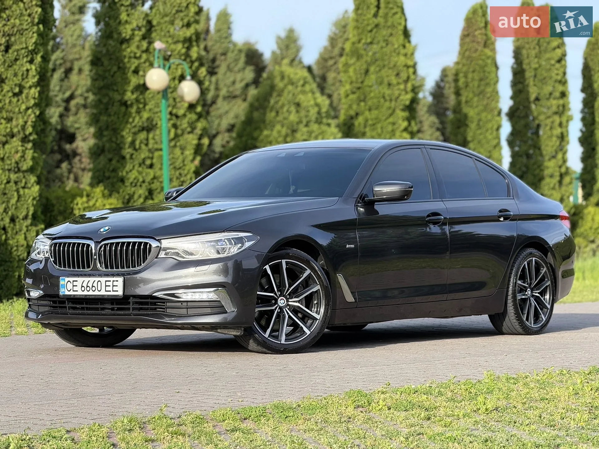 2017 BMW 5er - мініатюра 3