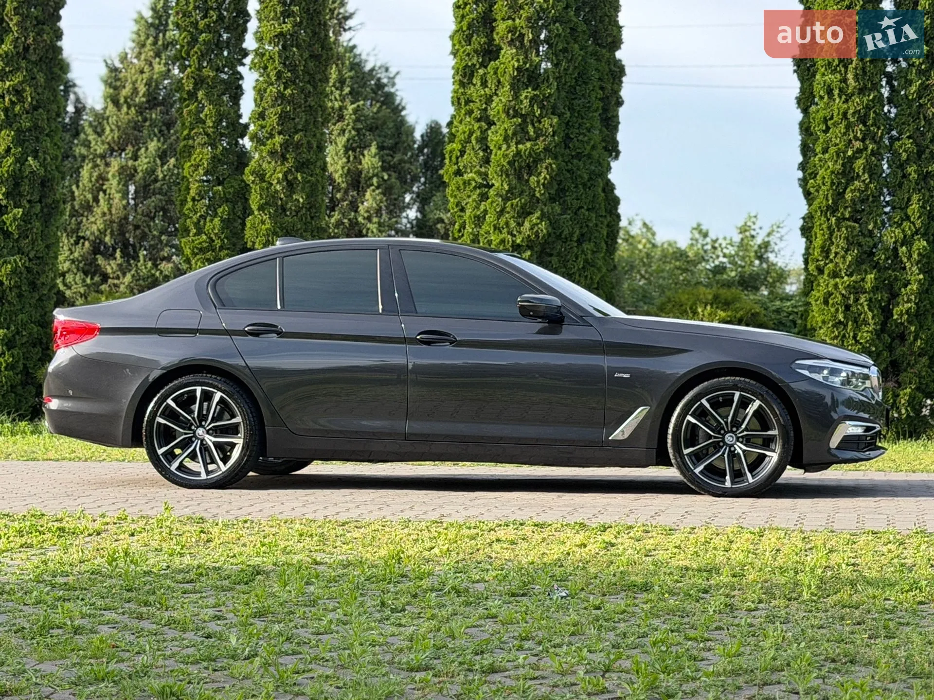 2017 BMW 5er - мініатюра 23