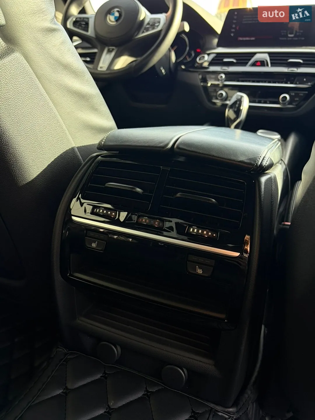 2017 BMW 5er - мініатюра 15