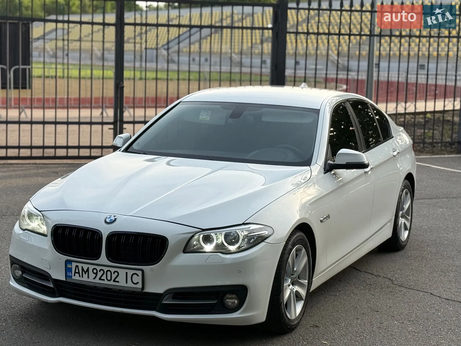 2014 BMW 5er - мініатюра 17