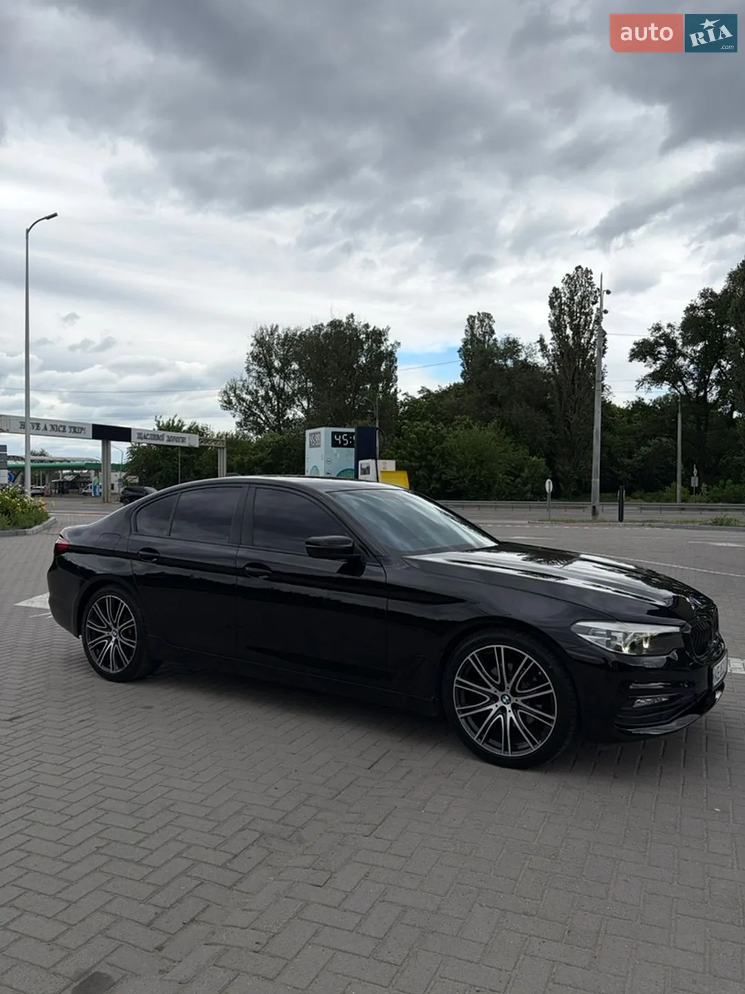 2017 BMW 5er - мініатюра 5