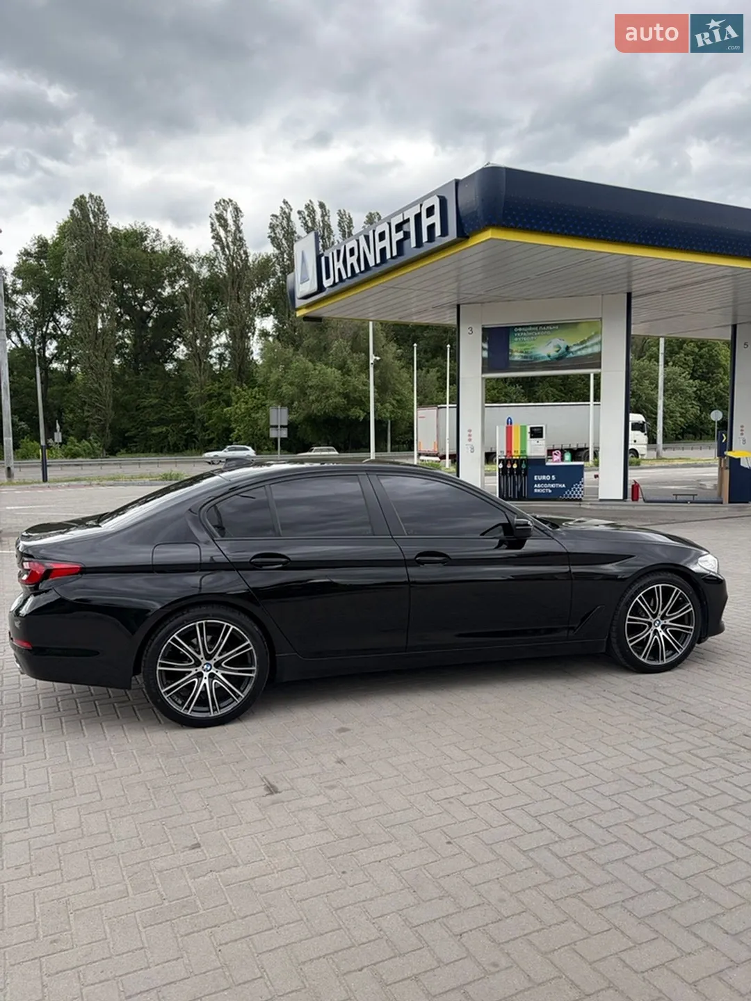 2017 BMW 5er - мініатюра 6
