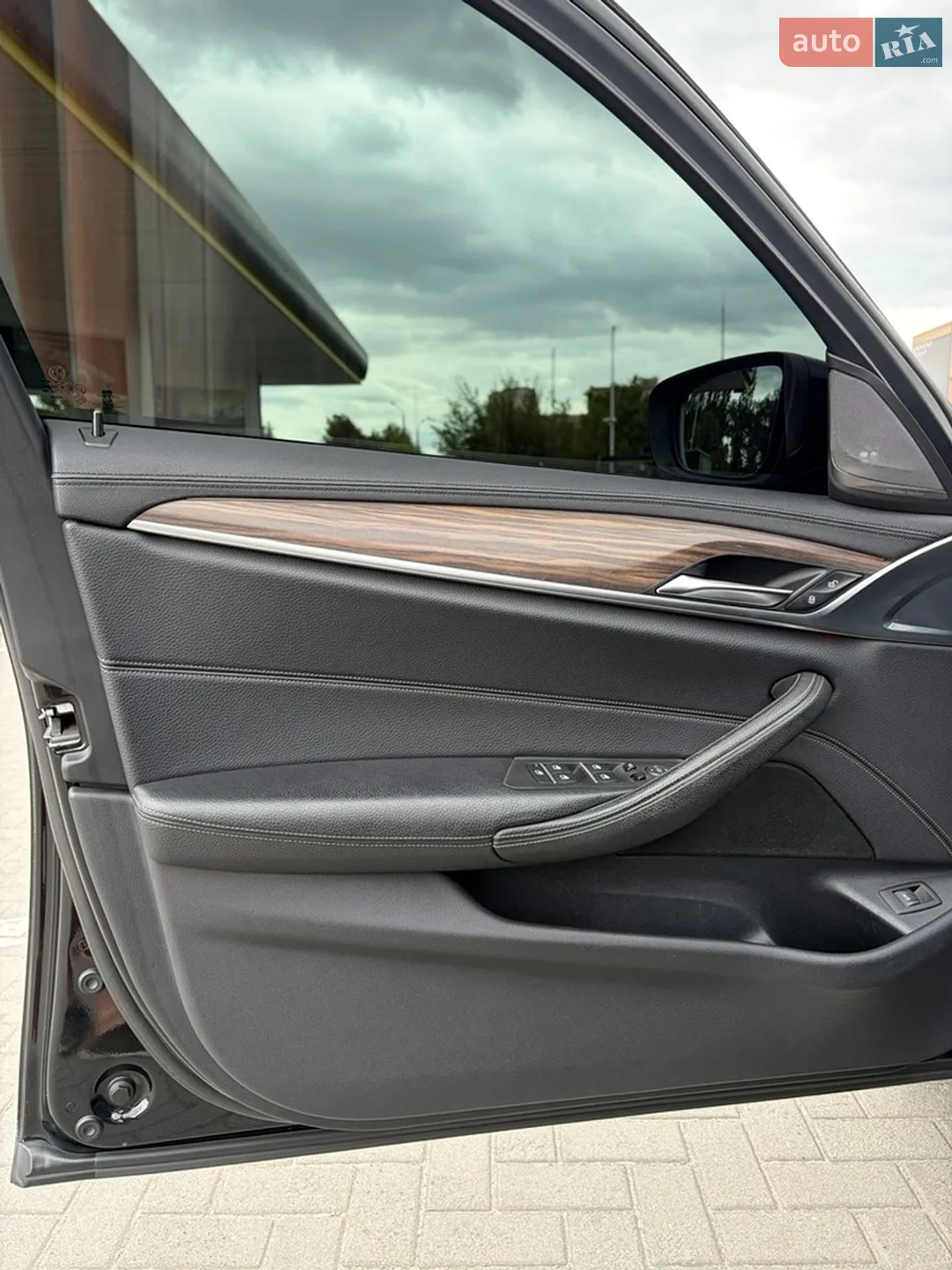 2017 BMW 5er - мініатюра 33