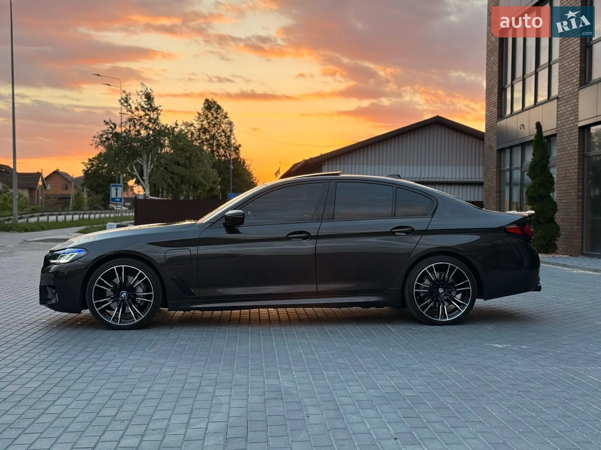 2018 BMW 5er - мініатюра 5