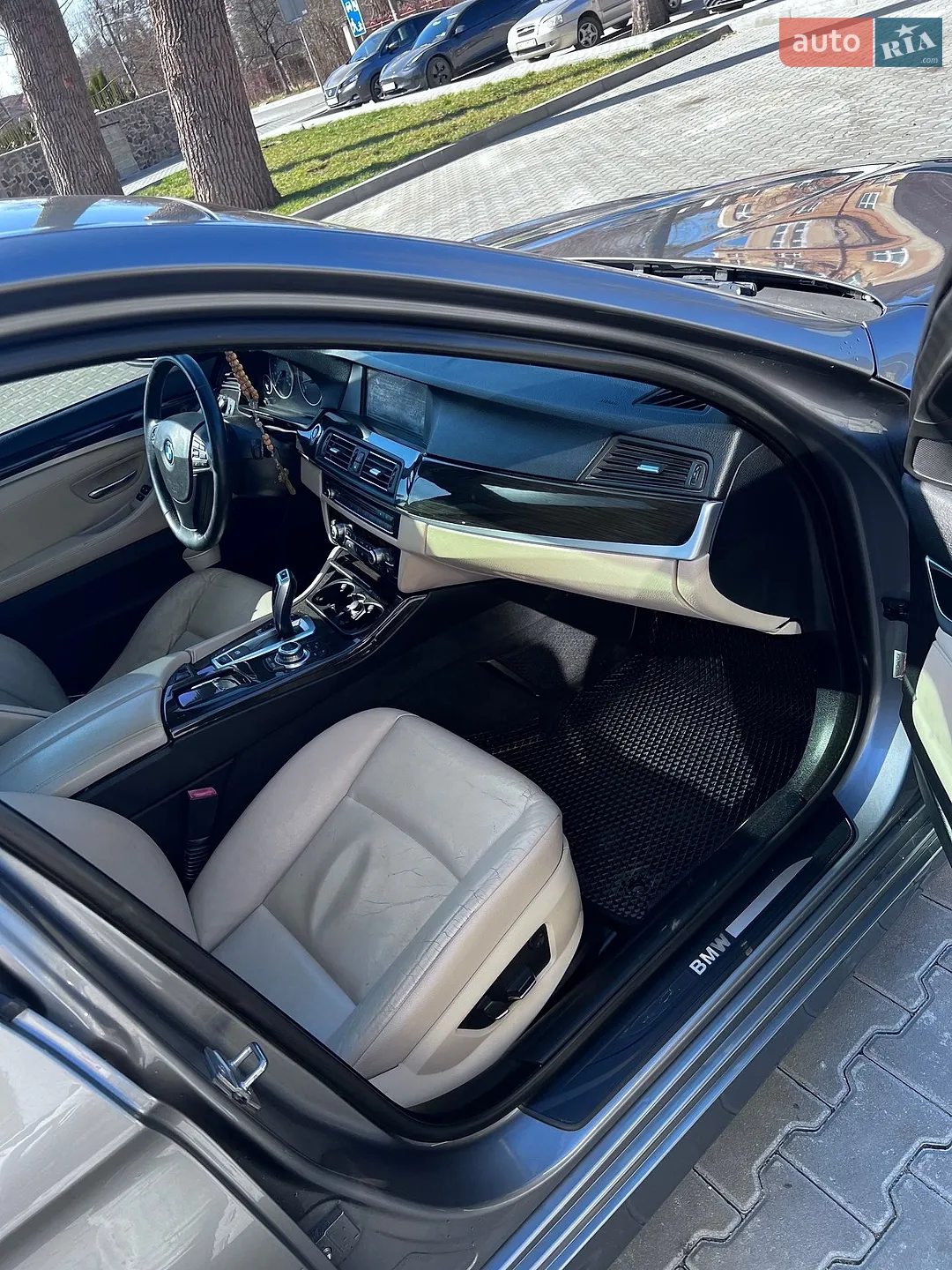 2012 BMW 5er - мініатюра 3
