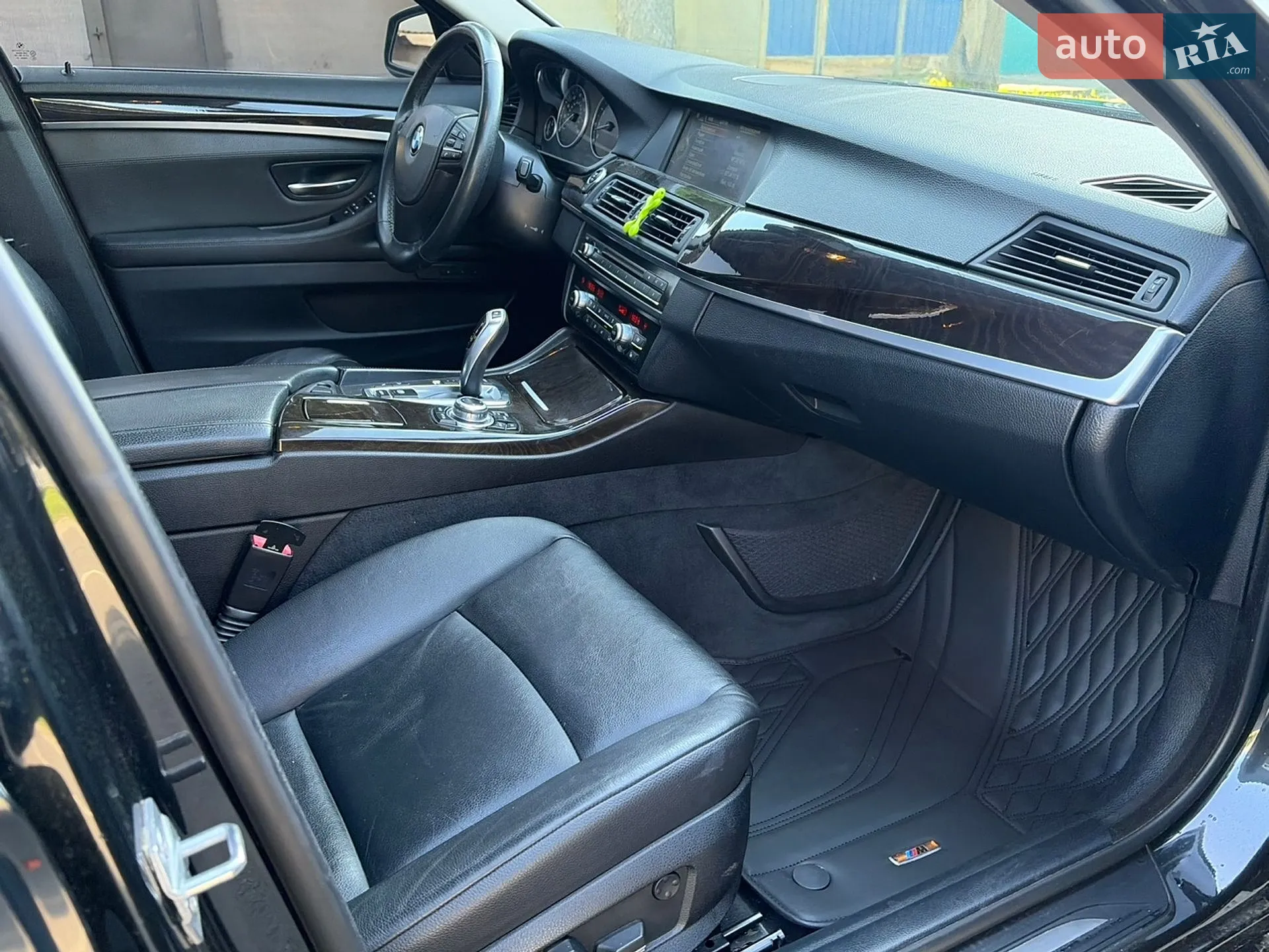 2013 BMW 5er - мініатюра 23