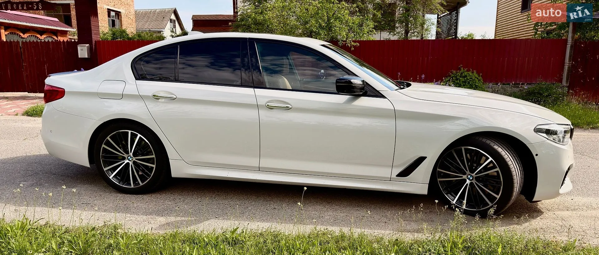 2017 BMW 5er - мініатюра 5
