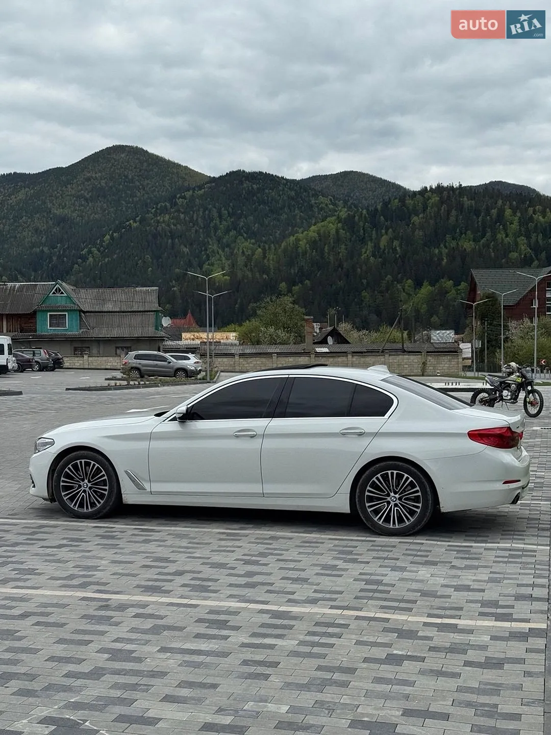 2017 BMW 5er - мініатюра 7