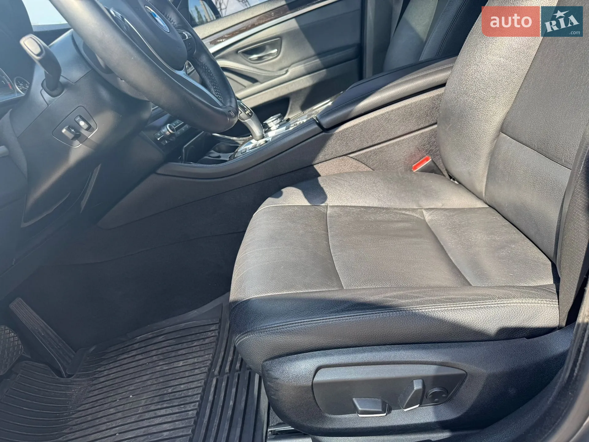 2014 BMW 5er - мініатюра 15