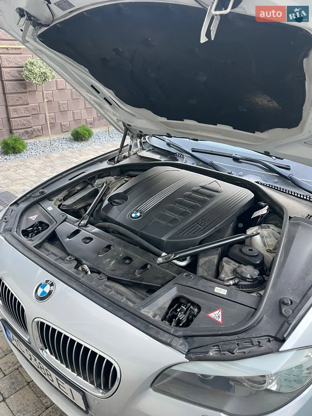 2010 BMW 5er - мініатюра 25