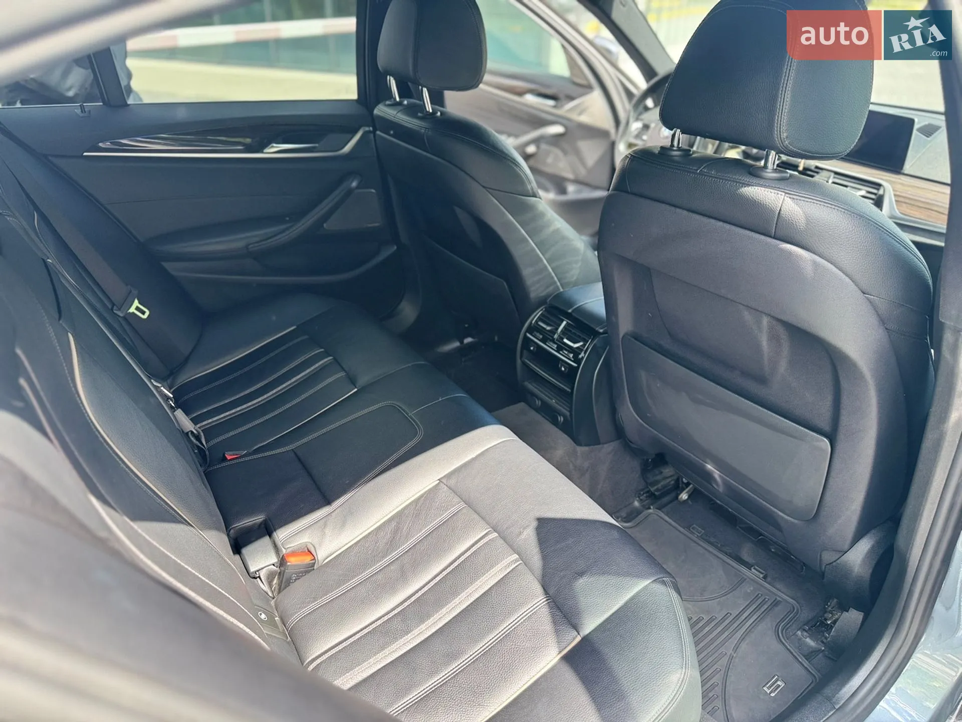 2017 BMW 5er - мініатюра 21