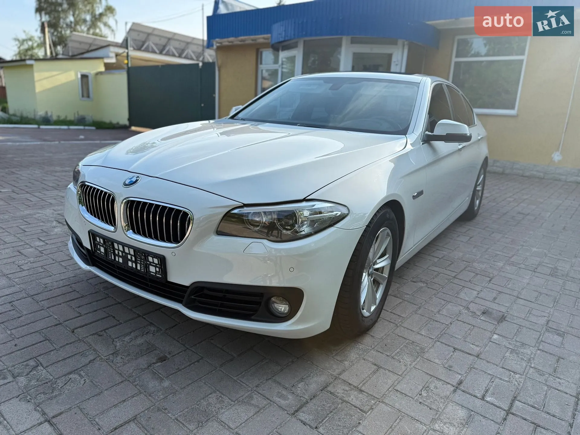 2015 BMW 5er - мініатюра 6