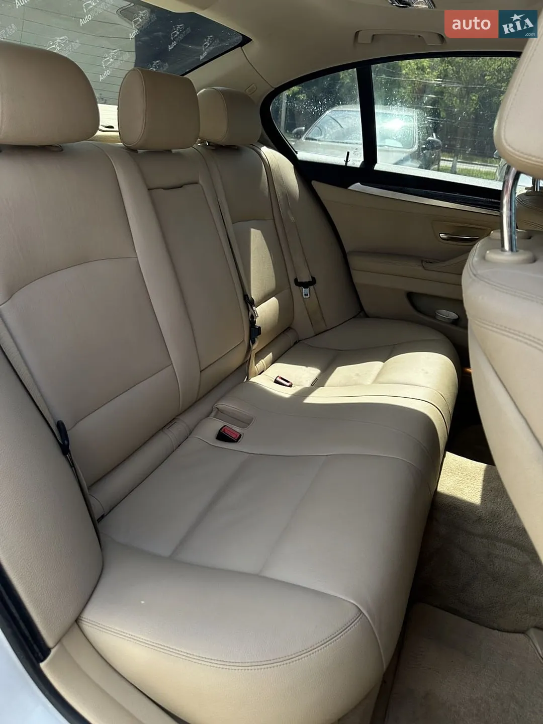 2013 BMW 5er - мініатюра 13