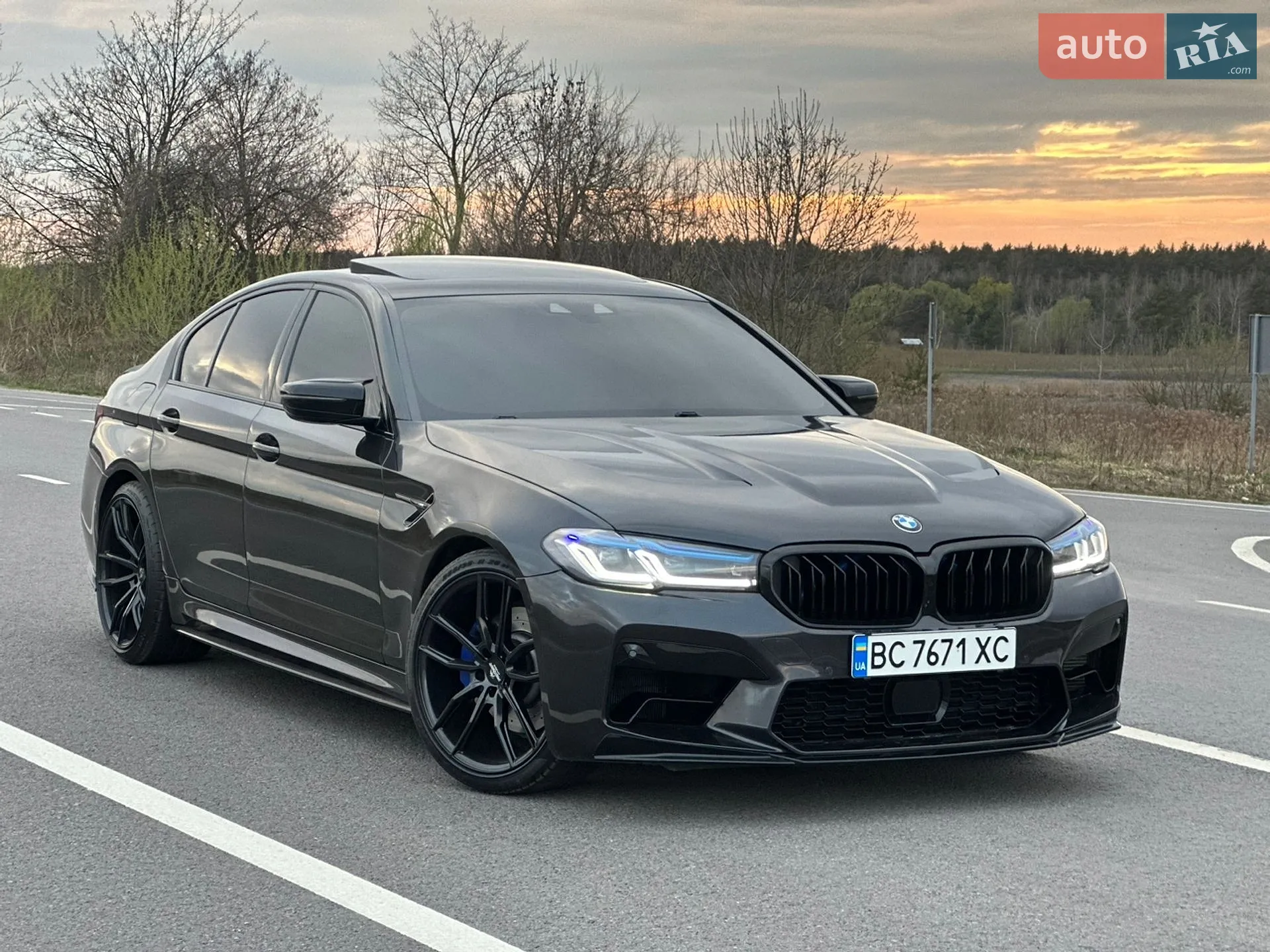 2018 BMW 5er - мініатюра 2