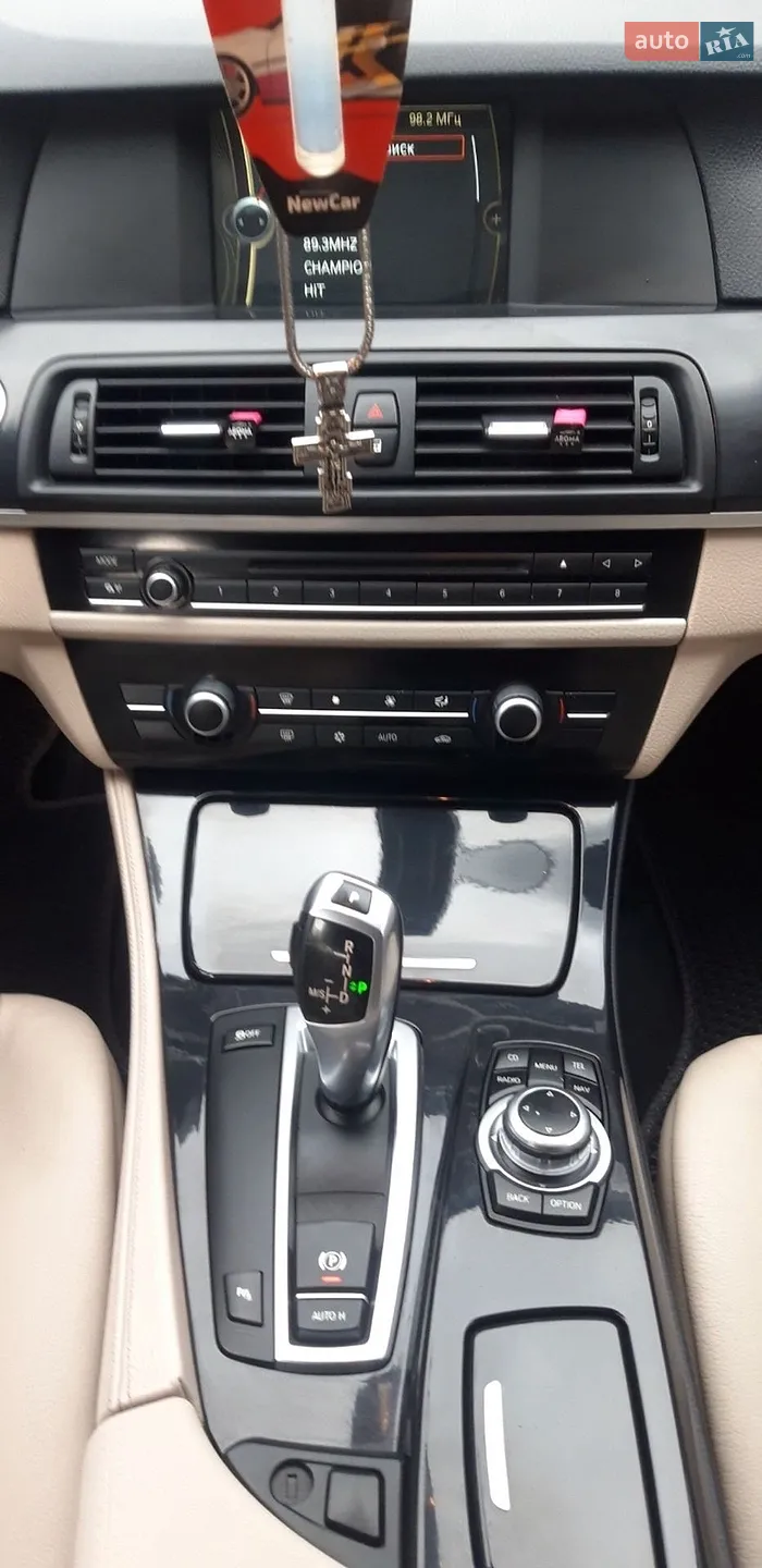 2010 BMW 5er - мініатюра 20