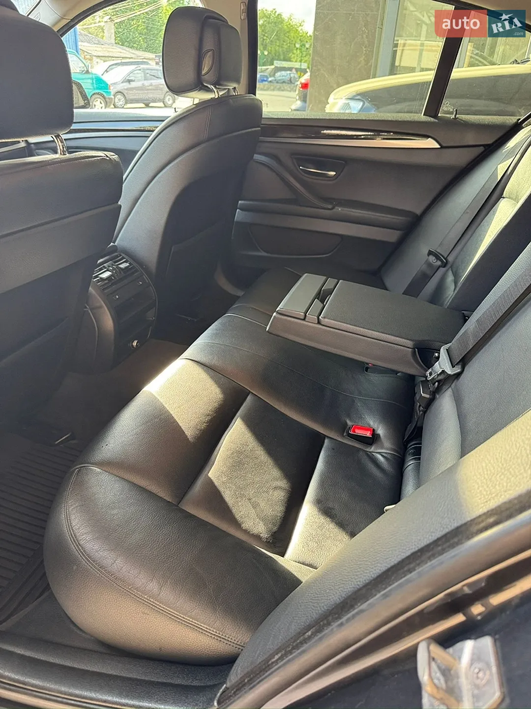 2012 BMW 5er - мініатюра 18