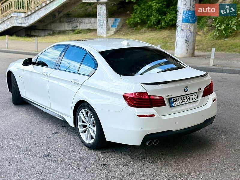 Седан BMW 5 Series 2015 в Одессе