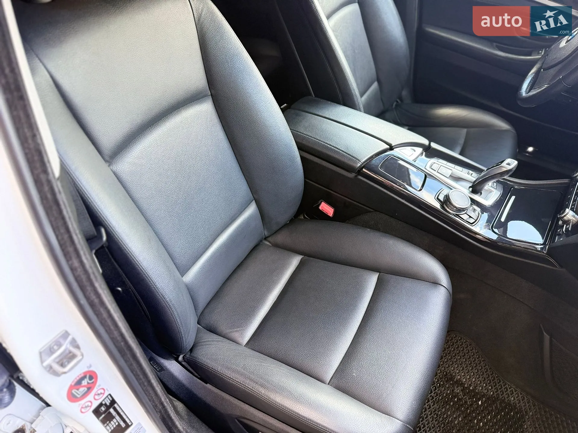2015 BMW 5er - мініатюра 26