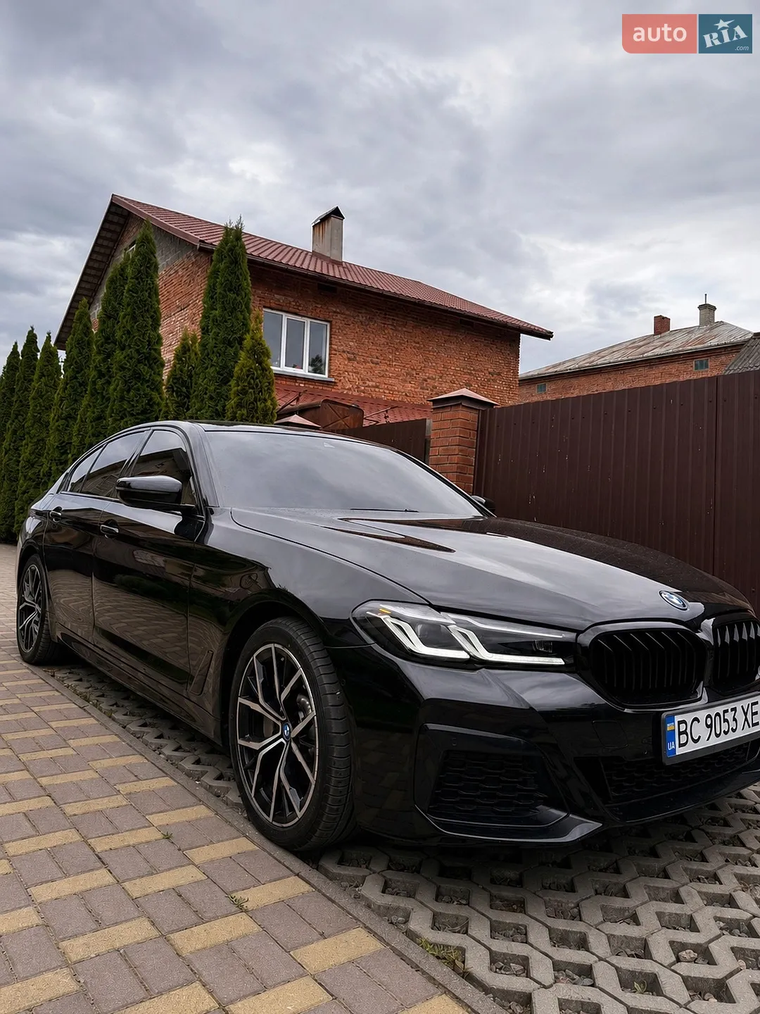 2022 BMW 5er - мініатюра 2