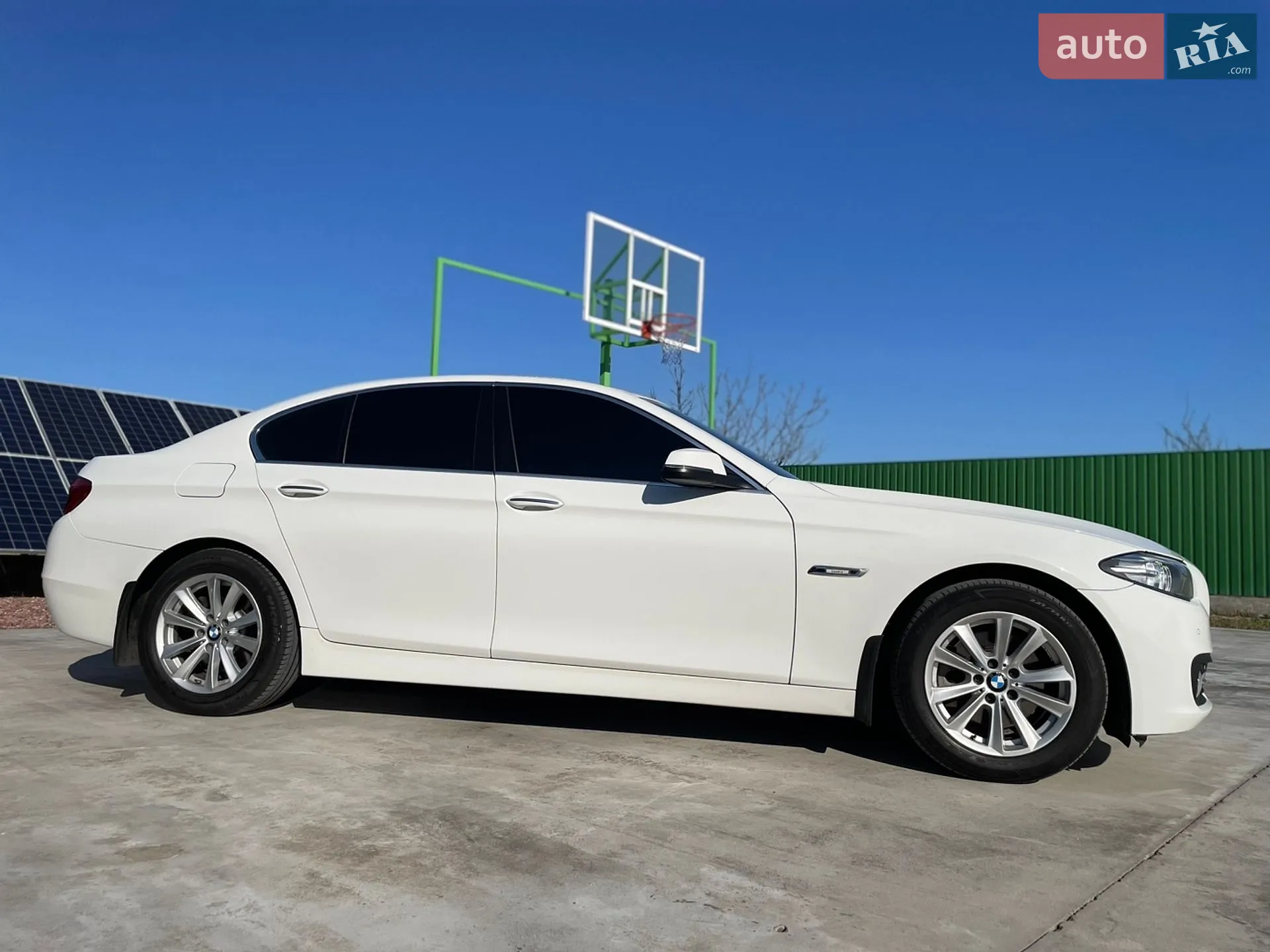 2016 BMW 5er - мініатюра 5