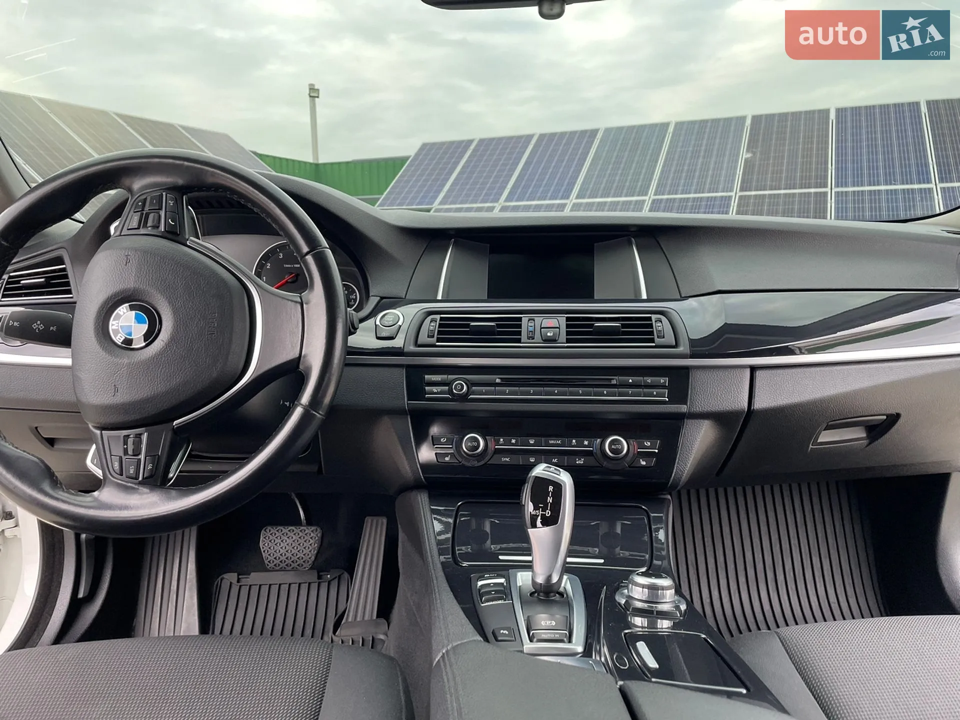 2016 BMW 5er - мініатюра 10