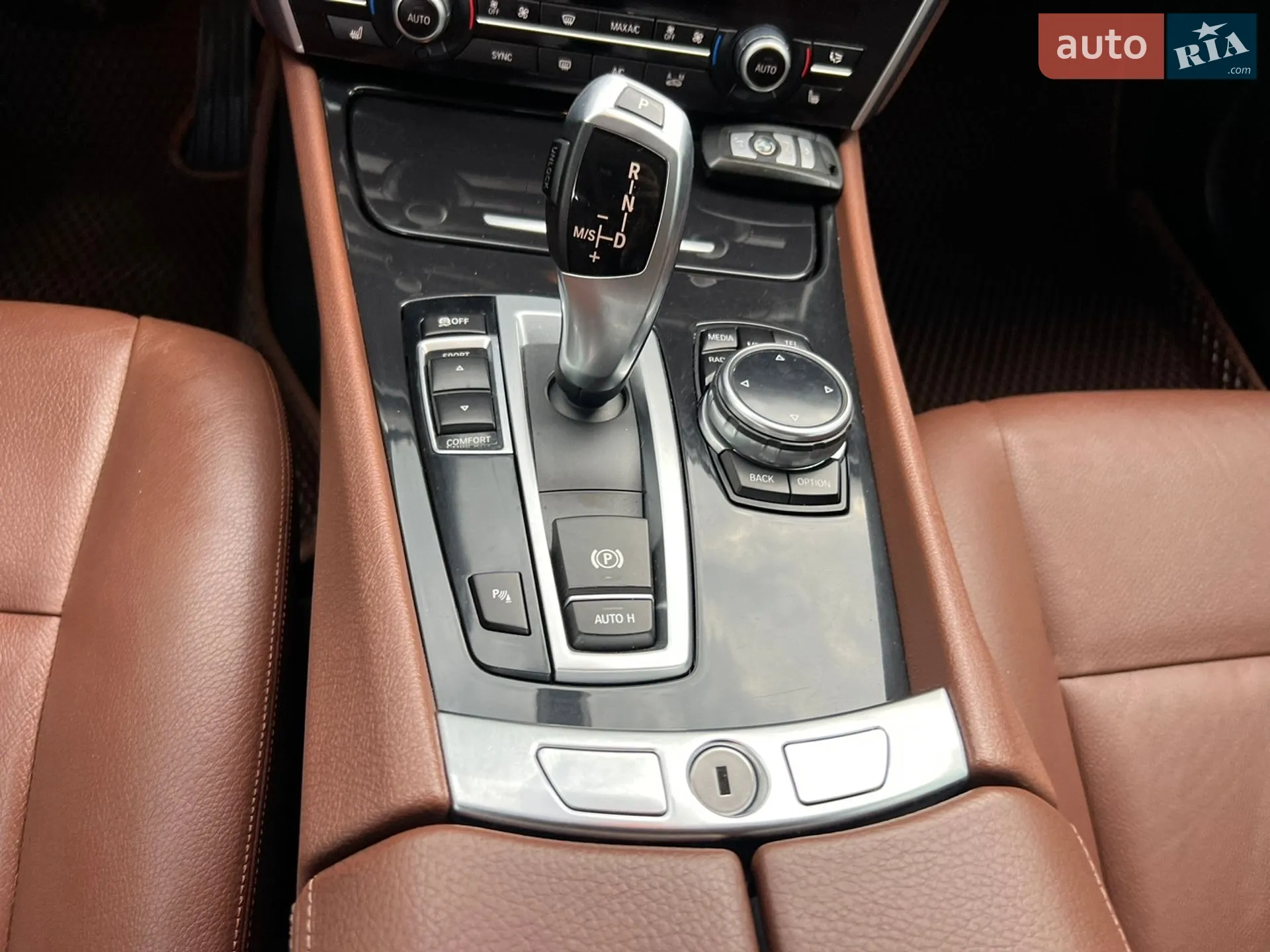 2013 BMW 5er - мініатюра 32