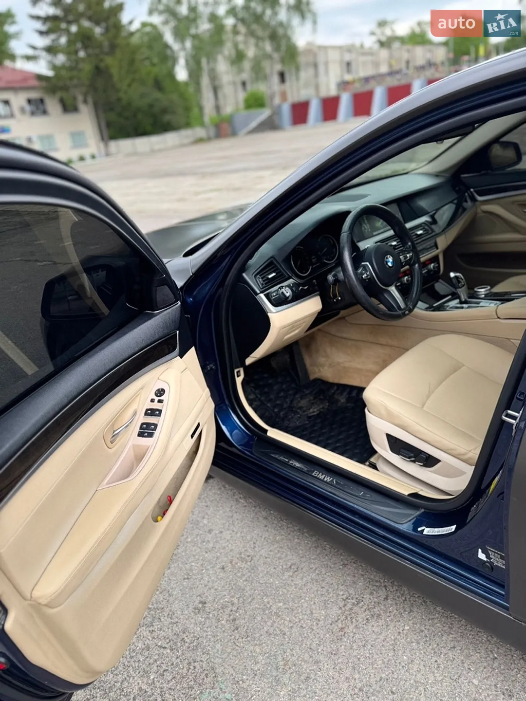 2012 BMW 5er - мініатюра 8