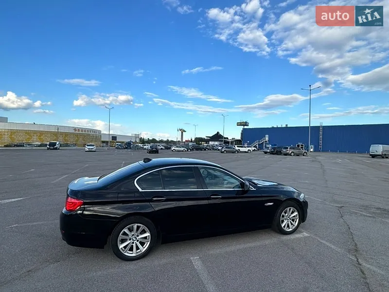 BMW 5 Series 2011 VIN WBAFW11050C660835 фото оголошення 9 з 85