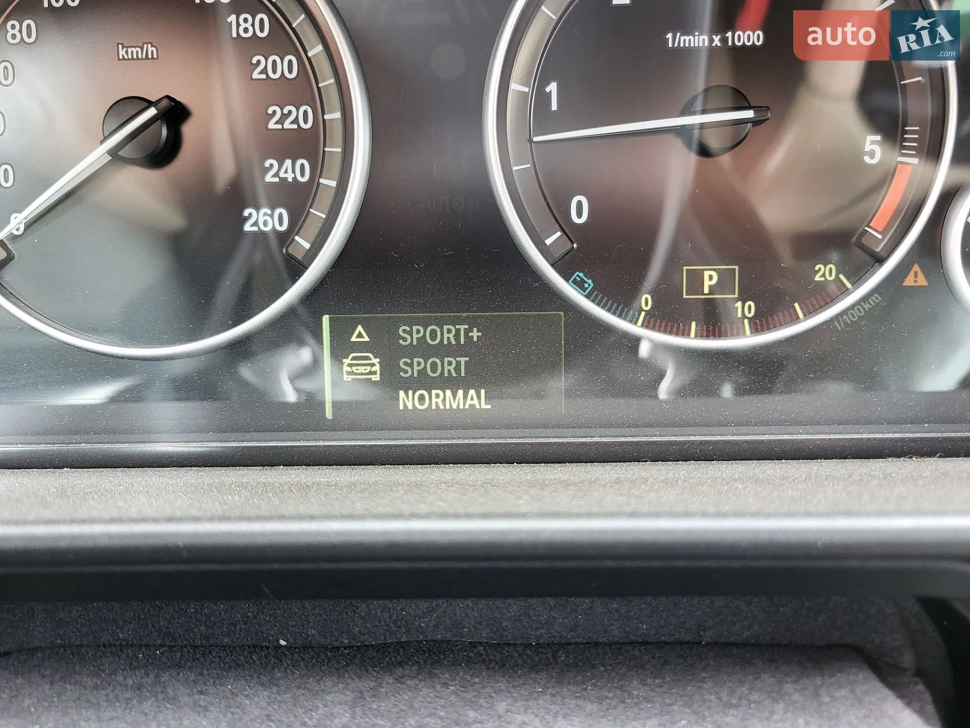 2011 BMW 5er - мініатюра 16