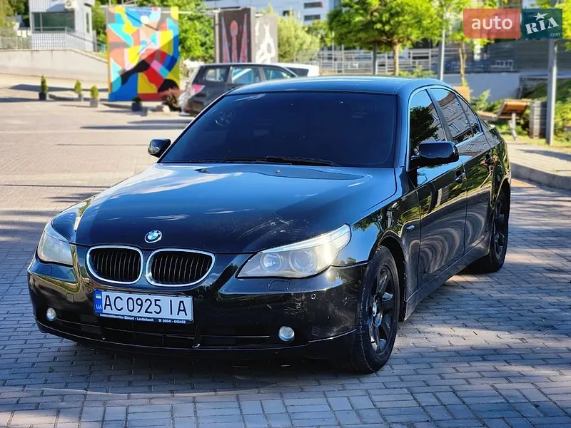 BMW 5 Series 2004 VIN WBANA31040B912716 фото оголошення 3 з 61