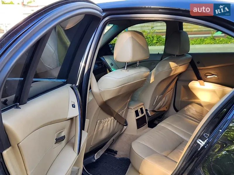 BMW 5 Series 2004 VIN WBANA31040B912716 фото оголошення 15 з 61