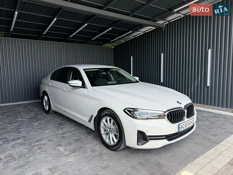 BMW 5 Series 2020 VIN WBA71AG050WX01750 фото оголошення 2 з 50