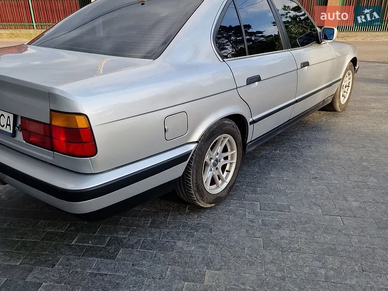 BMW 5 Series 1991 VIN WBAHA51040BA87367 фото оголошення 16 з 46