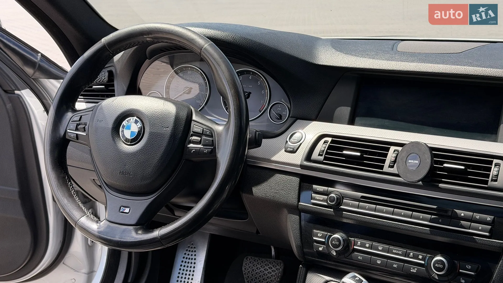 2013 BMW 5er - мініатюра 50