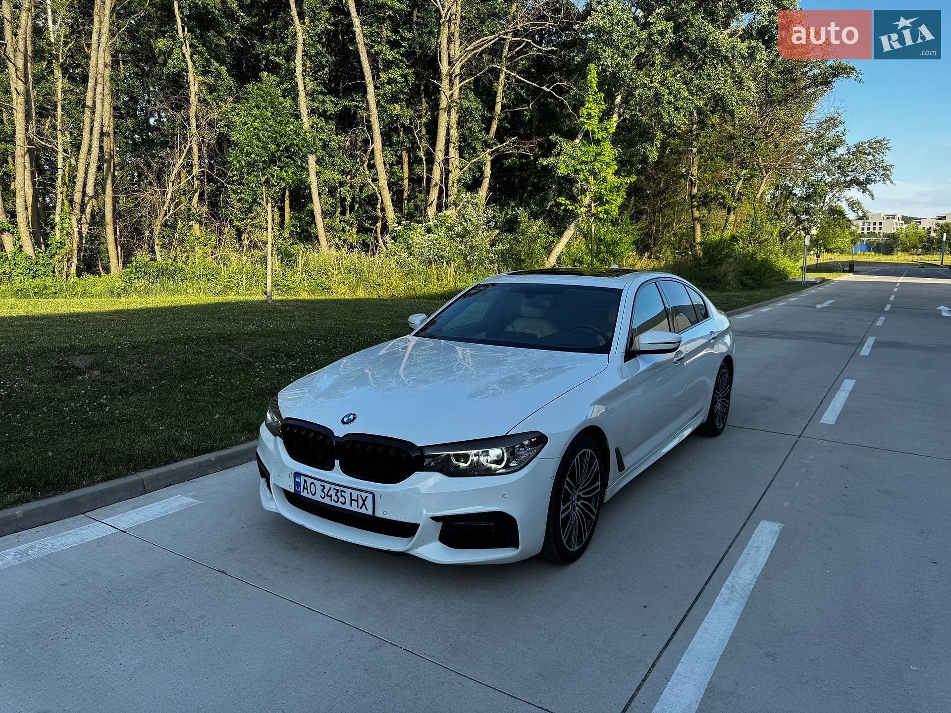 2017 BMW 5er - мініатюра 2