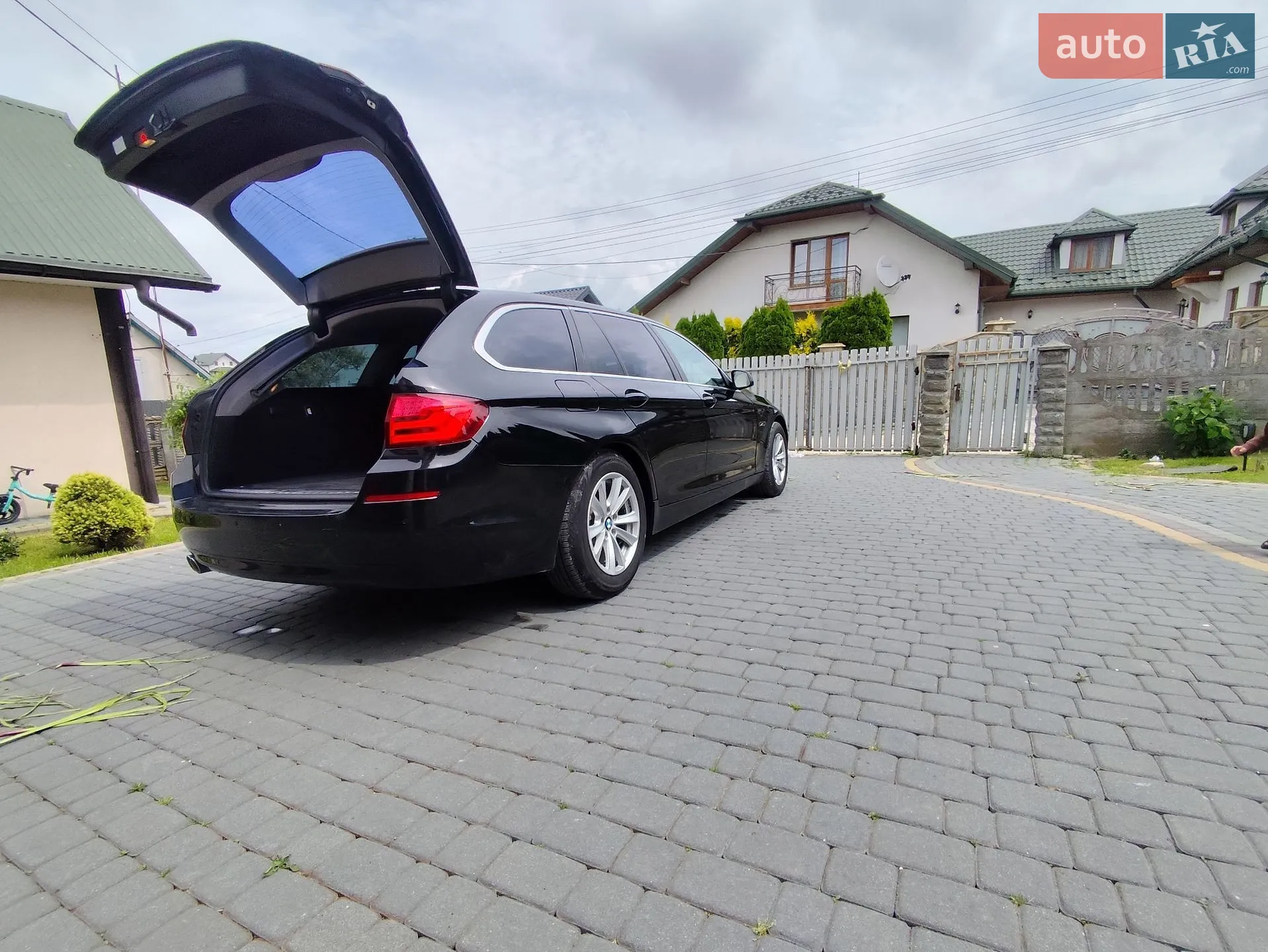 2010 BMW 5er - мініатюра 7
