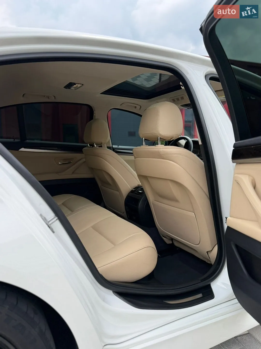 2016 BMW 5er - мініатюра 15